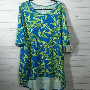 NWT 2XL LuLaRoe Irma Tunic Shirt